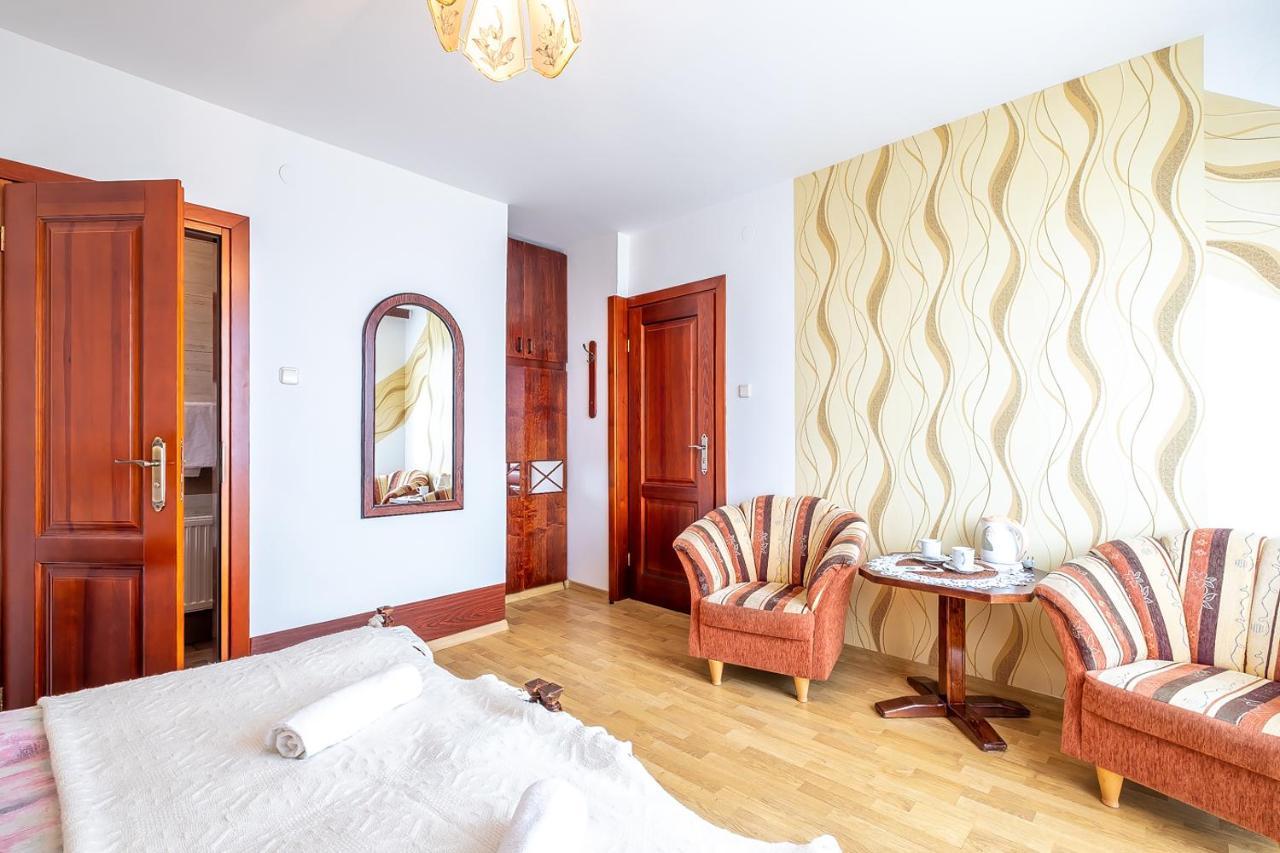 웨바 Lawendowy Zakatek B&B 외부 사진