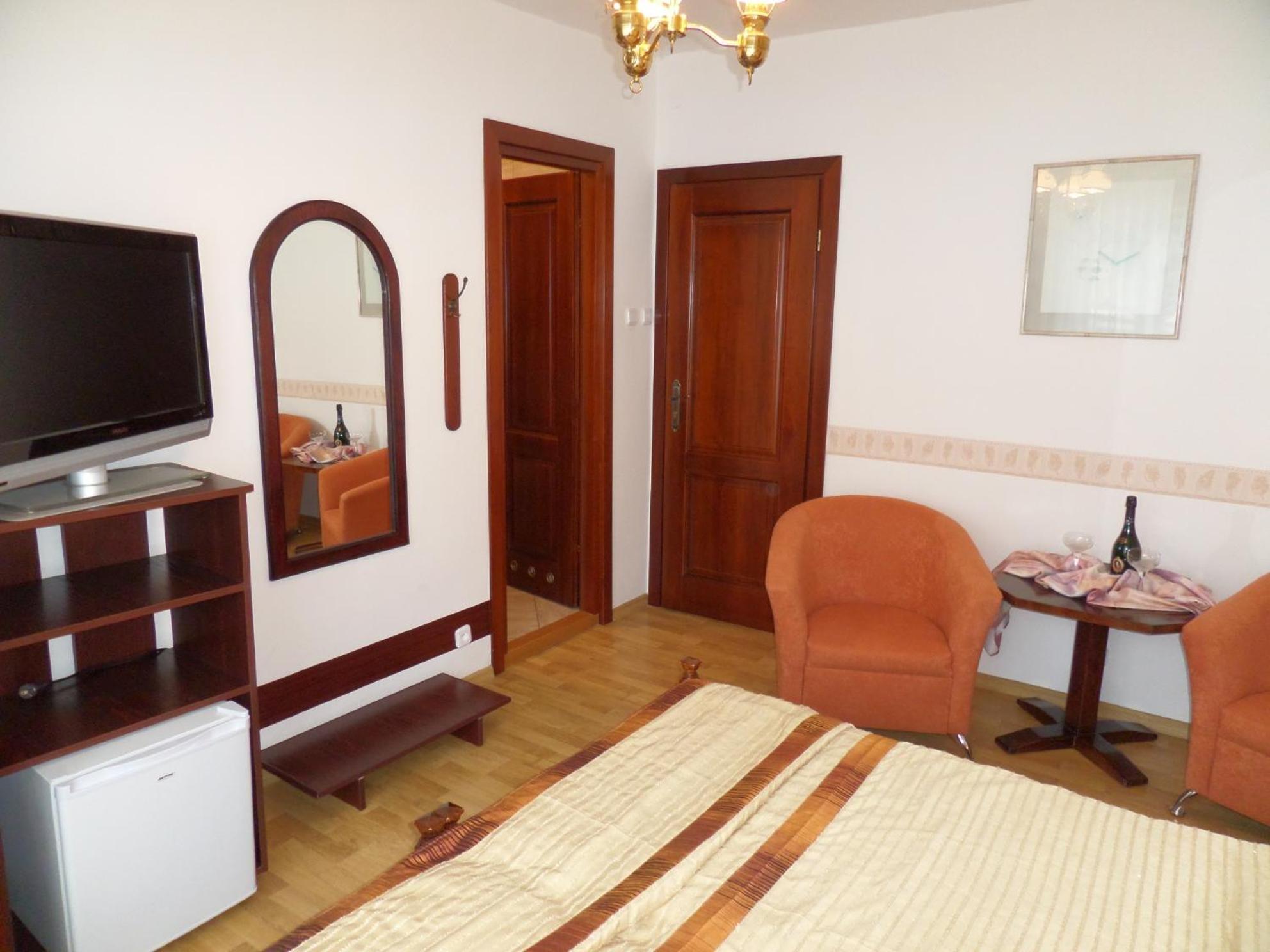 웨바 Lawendowy Zakatek B&B 외부 사진