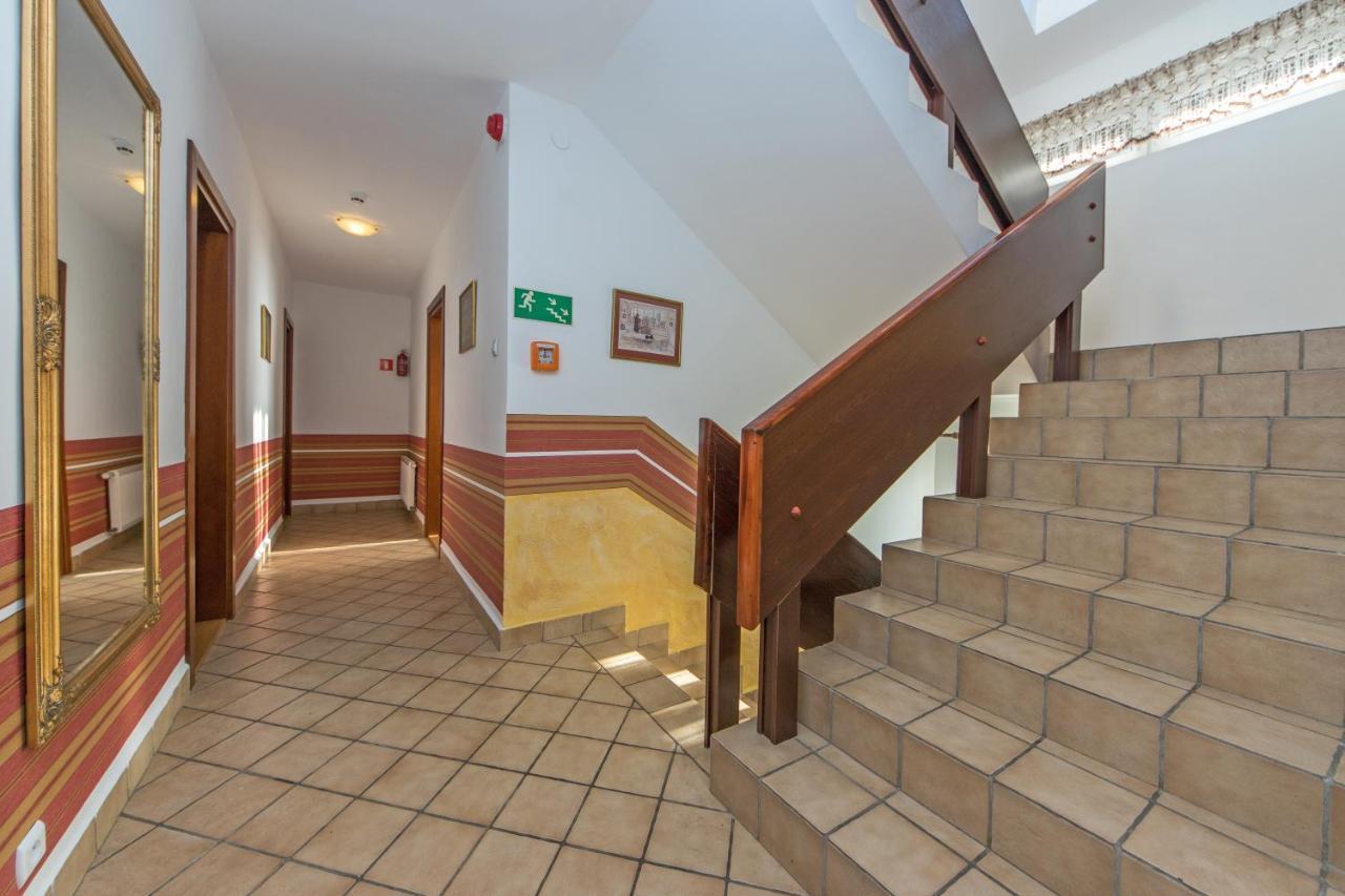 웨바 Lawendowy Zakatek B&B 외부 사진