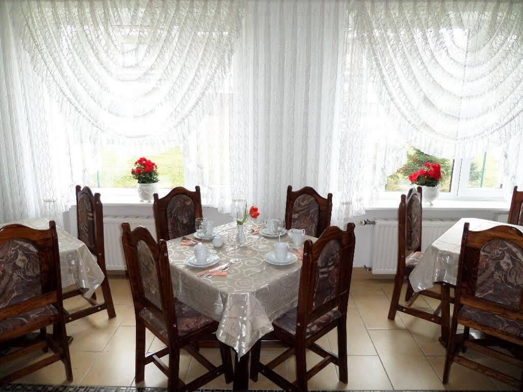 웨바 Lawendowy Zakatek B&B 외부 사진